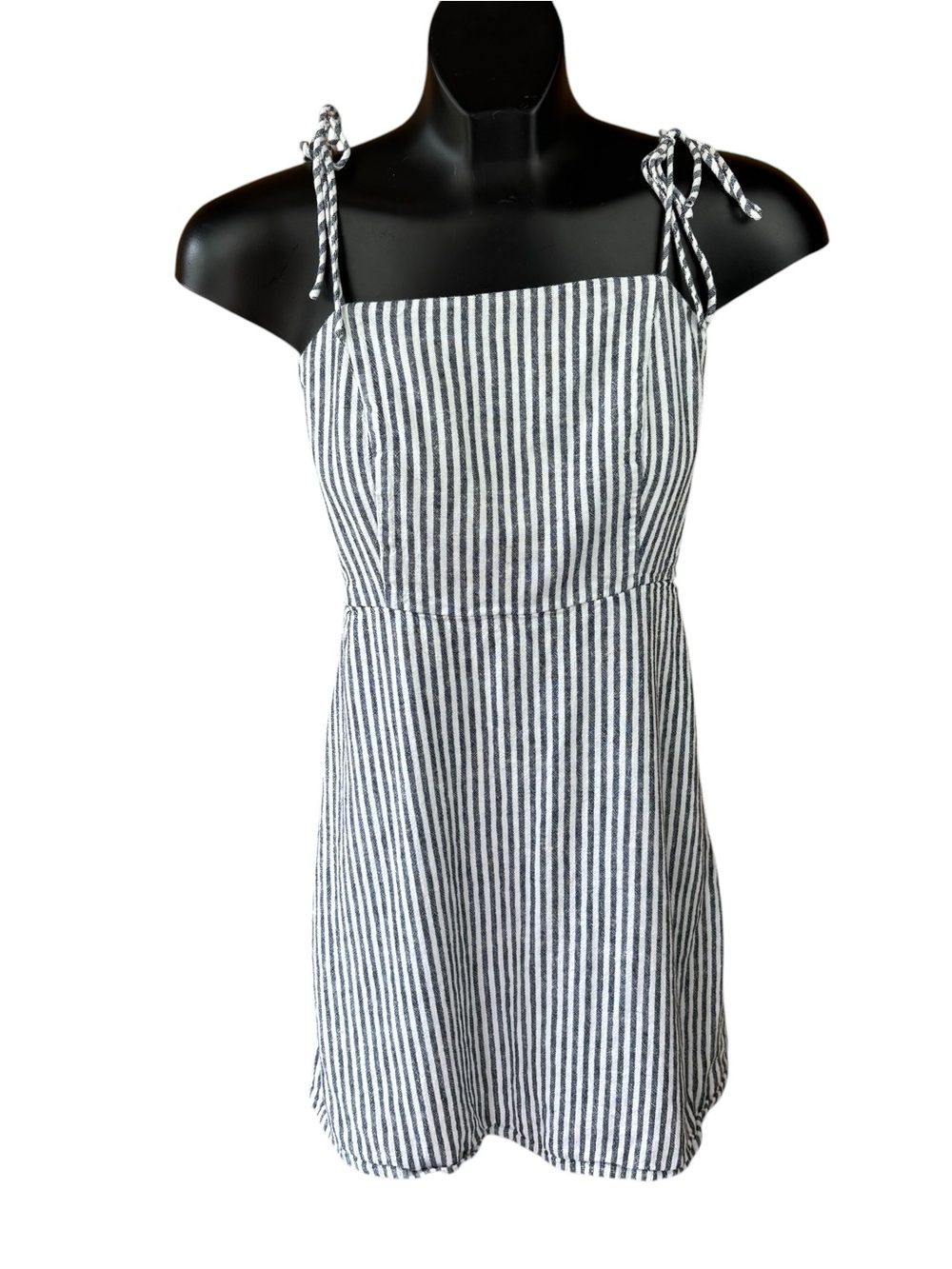 Old Navy linen blend sun dress, size small, summer, beach, vacation, casual